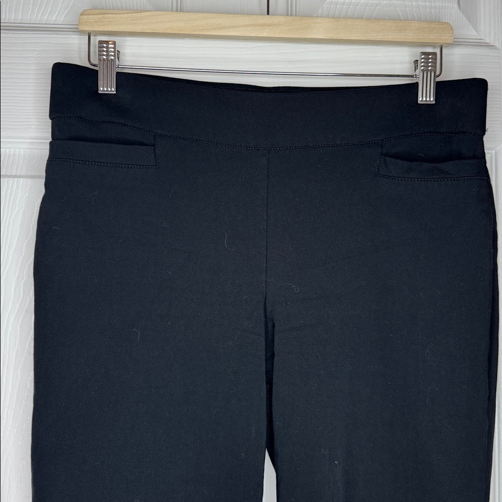 Liz Claiborne Women’s Straight Pull-On Black Ankle Pants. Sz 8 - Picture 2 of 7